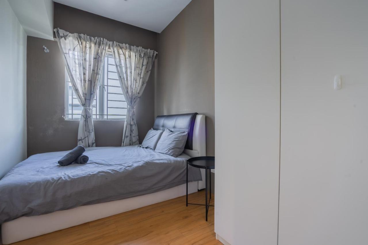 Cozy 2-Bedroom For 4 Pax With Pool - Subang Jaya Exterior photo